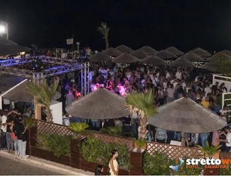 Da Ale Al Centro Storico רג'יו די קאלאבריה