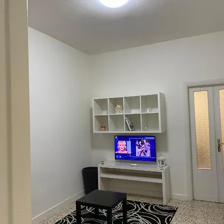 Da Ale Al Centro Storico דירה רג'יו די קאלאבריה